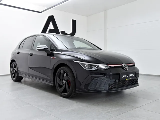 Volkswagen Golf 2.0 TSI GTI DSG – fotografia 4 z 14