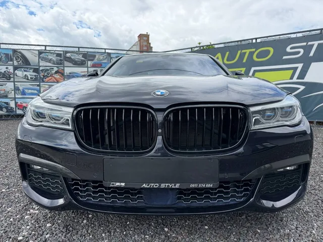 BMW 730d xDrive – fotografia 3 z 15