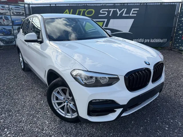 BMW X3 xDrive20d A/T – fotografia 2 z 15