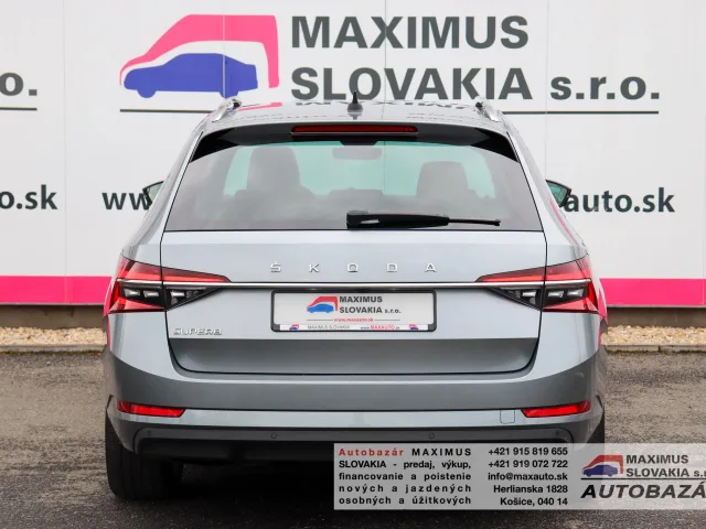 Škoda Superb Combi 2.0 TDI SCR Style DSG – fotografia 6 z 15