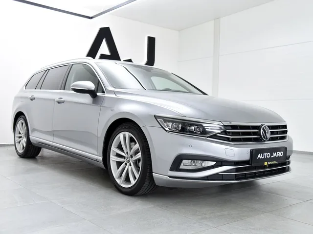 Volkswagen Passat Variant 2.0 TDI Business 4Motion DSG – fotografia 4 z 15