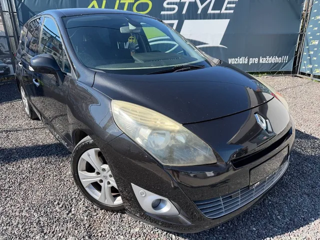 Renault Grand Scénic 1.9 dCi – fotografia 2 z 15