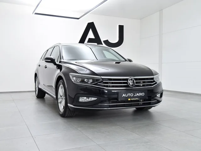 Volkswagen Passat Variant 2.0 TDI Elegance DSG – fotografia 3 z 15