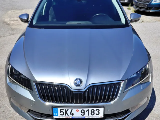 Škoda Superb 1.4 TSI – fotografia 4 z 15