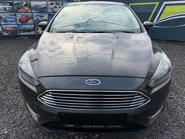 Ford Focus Kombi 1.5 TDCi ST Line – fotografia 4 z 15