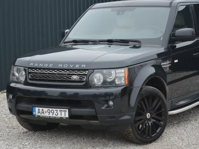Land Rover Range Rover Sport 3.0 SVD6 HSE AWD – fotografia 2 z 15