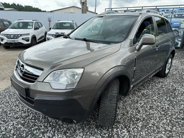 Opel Antara 2.0 CDTI 4x4 Cosmo – fotografia 5 z 15