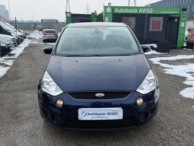Ford S-Max 2.0 TDCi Trend – fotografia 2 z 15