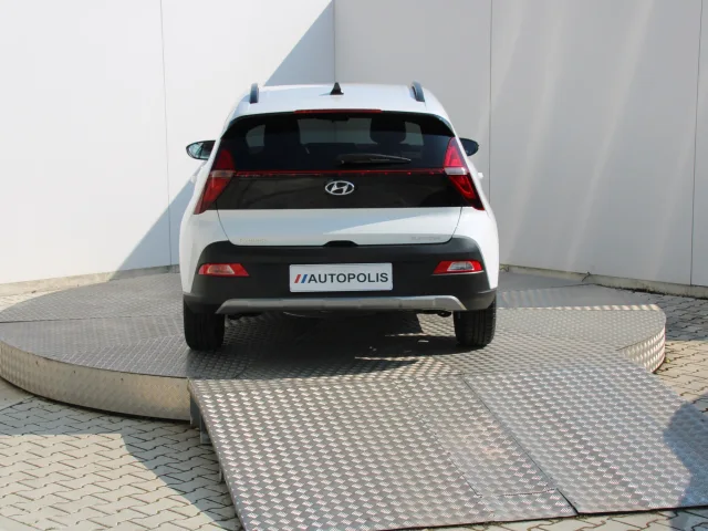 Hyundai Bayon Play 1,2 MPi – fotografia 4 z 15