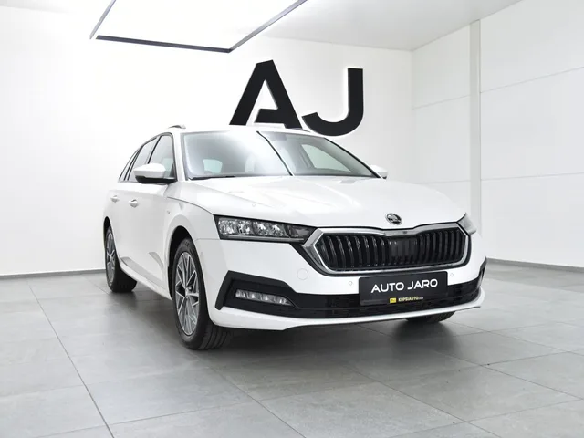 Škoda Octavia Combi 2.0 TDI Style DSG Style Style – fotografia 3 z 15