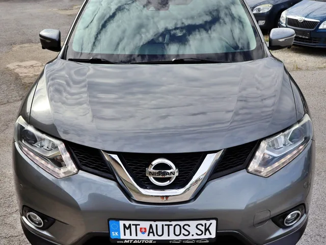Nissan X-Trail 2.0 dCi Tekna 4x4 – fotografia 4 z 15