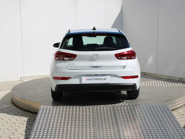 Hyundai i30 1,5 DPi Comfort – fotografia 4 z 15
