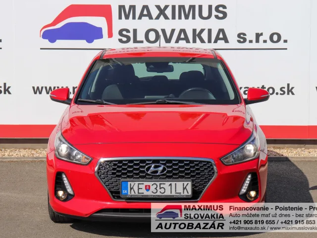 Hyundai i30 1.4 T-GDi 140 Comfort | 2018 | 1. majiteľ SR | Garážované | Serviska – fotografia 2 z 15