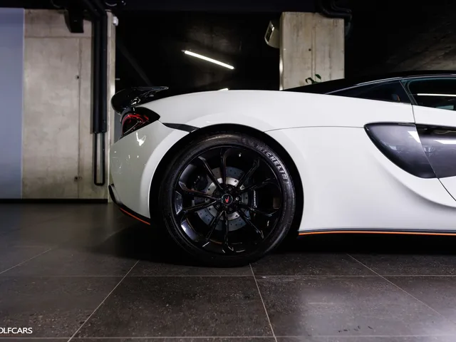 McLaren 540C Coupe – fotografia 6 z 15