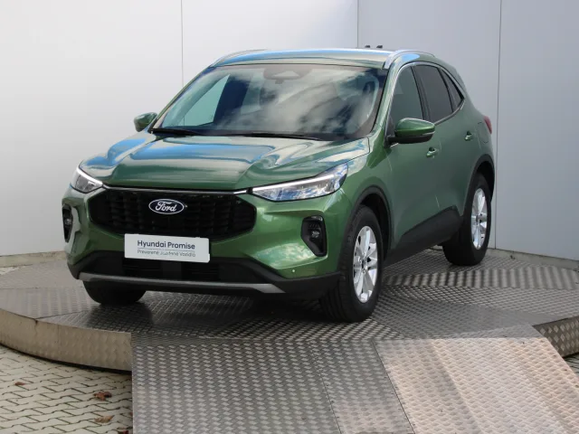 Ford Kuga 1.5 EcoBoost Titanium – fotografia 4 z 15