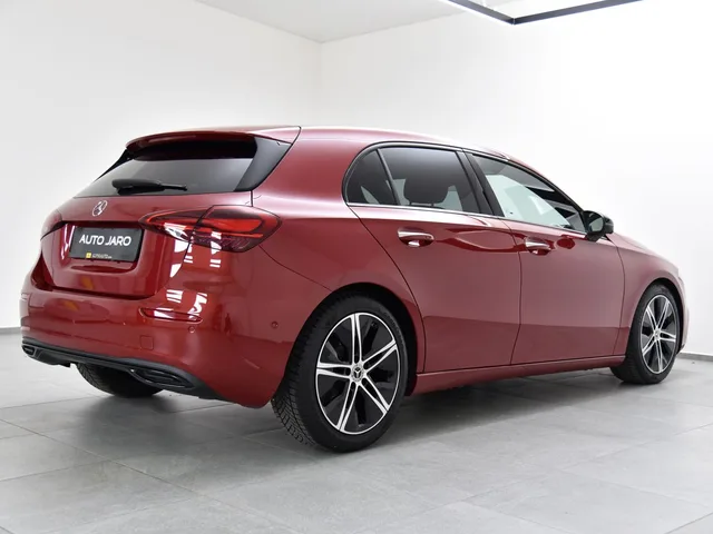 Mercedes-Benz Trieda A A200 mHEV AMG Luxury Line A/T – fotografia 6 z 15