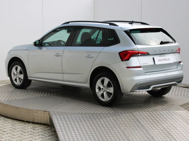 Škoda Kamiq 1.0 TSI 81 kW Ambition – fotografia 2 z 15