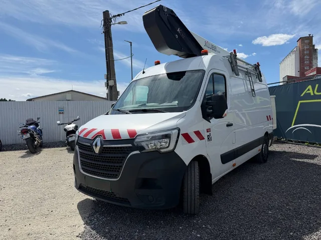 Renault Master 9S L2H2 3,5t dCi 125 FAP – fotografia 4 z 15