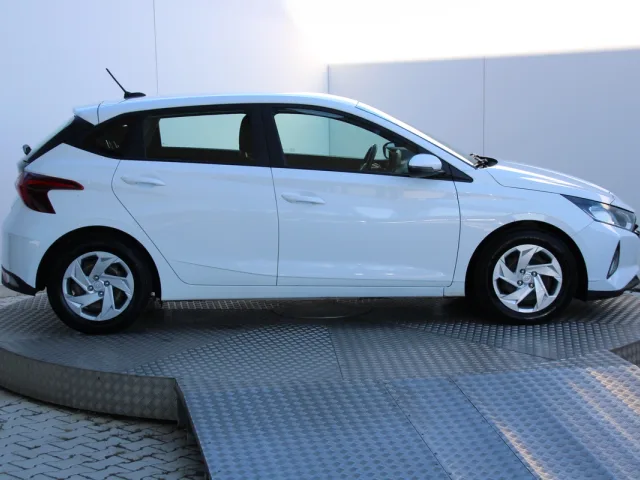 Hyundai i20 1,0 T-GDi Comfort – fotografia 6 z 15
