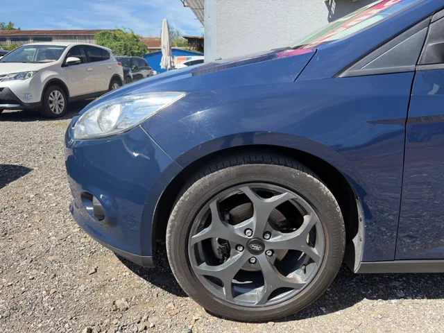 Ford Focus Kombi 1.6 TDCi – fotografia 4 z 13
