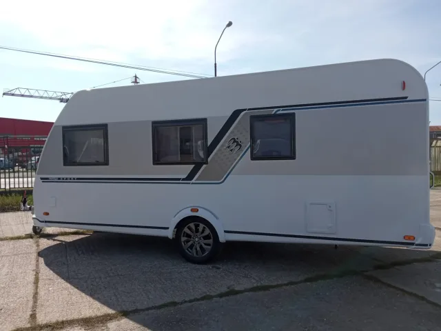 Knaus Sport 500 KD E-Power Selection – fotografia 4 z 15