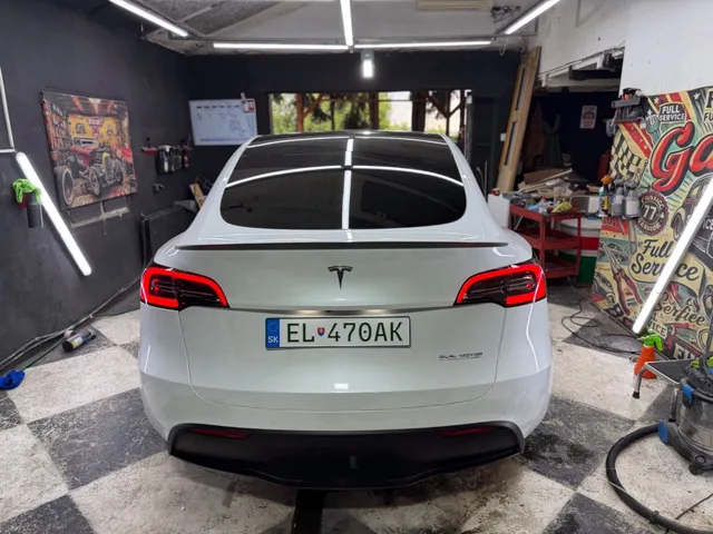 Tesla Model Y Performance – fotografia 6 z 13