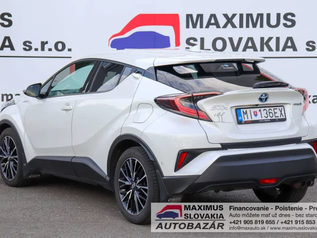 Toyota C-HR 1.8 Hybrid | 2019 | 1. majiteľ SR | Serviska | STK do 10/2027 – fotografia 5 z 15