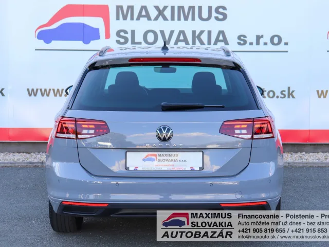 Volkswagen Passat Variant 2.0 TDI EVO 150 Elegance DSG | 2023 | 1. majiteľ | Serviska | Virtuálny kokpit – fotografia 6 z 15