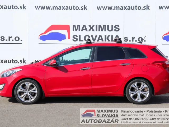 Hyundai i30 kombi 1.6 CRDi 128 Style | 2013 | SR pôvod | Garážované | STK do 08/2027 – fotografia 4 z 15