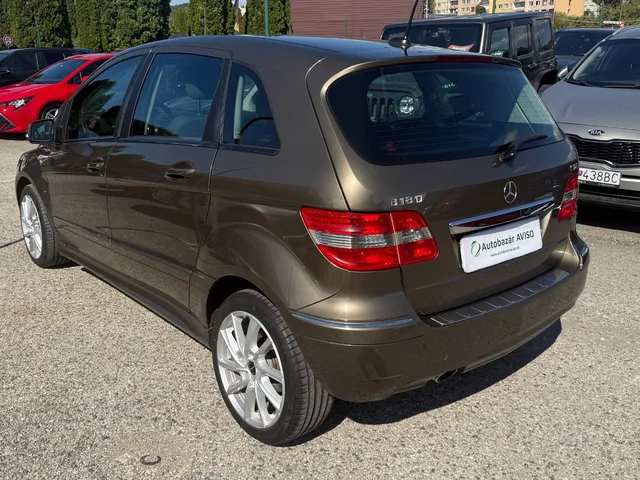 Mercedes-Benz B trieda 180 CDI Sport – 6. fotó (összesen 15)