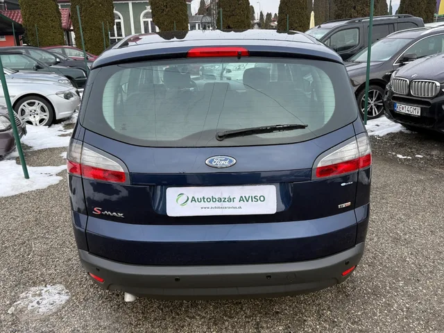 Ford S-Max 2.0 TDCi Trend – fotografia 5 z 15