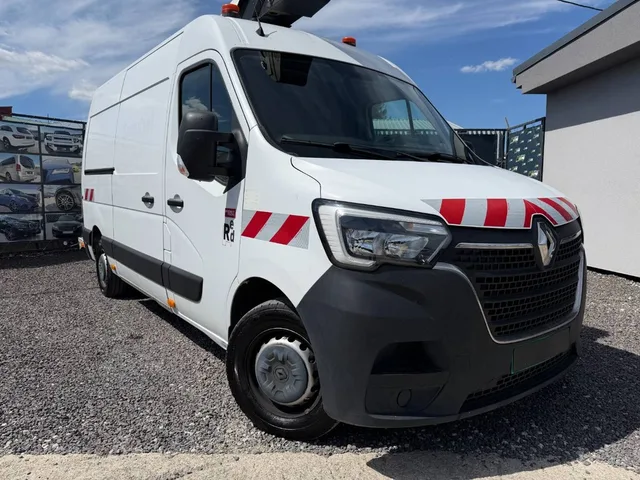 Renault Master 9S L2H2 3,5t dCi 125 FAP – fotografia 2 z 15