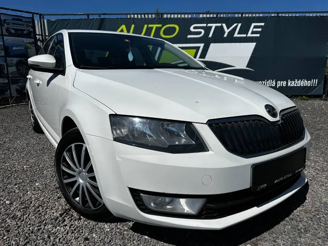 Škoda Octavia 1.6 TDI Active – fotografia 2 z 15