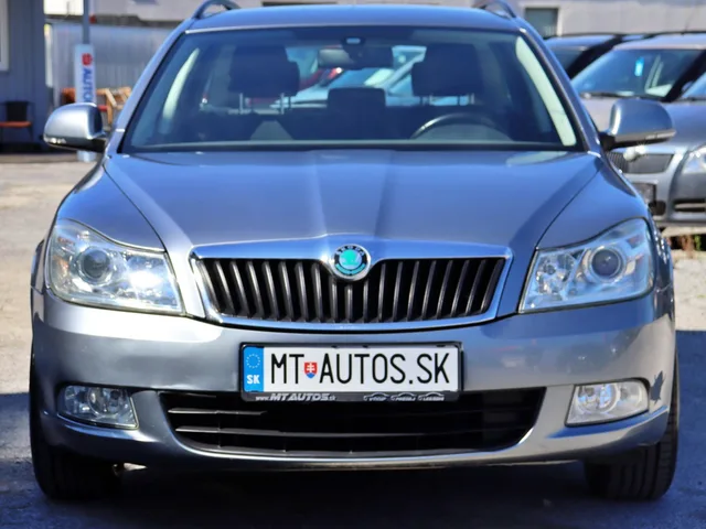 Škoda Octavia 1.6 TDI Ambition – fotografia 5 z 15