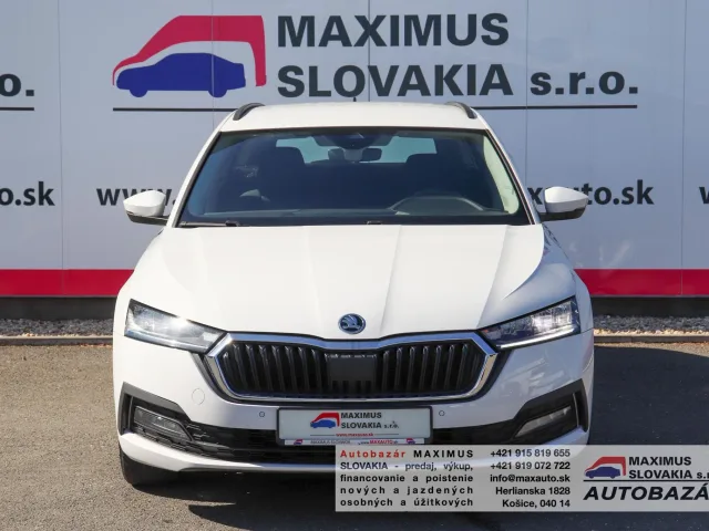Škoda Octavia Combi 2.0 TDI Ambition DSG – fotografia 2 z 15