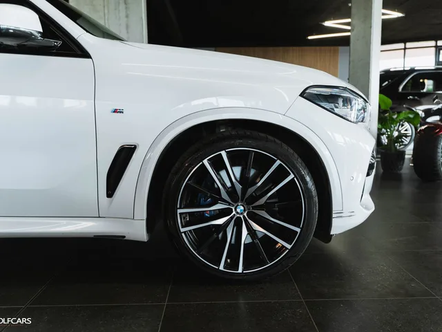 BMW X5 30d xDrive M Sport – fotografia 4 z 15