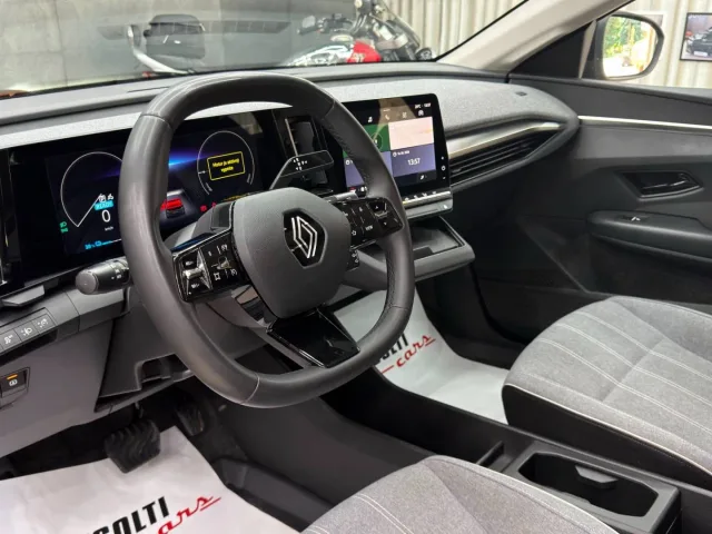 Renault Mégane E-Tech EV60 Optimum Charge Equilibre – fotografia 2 z 14