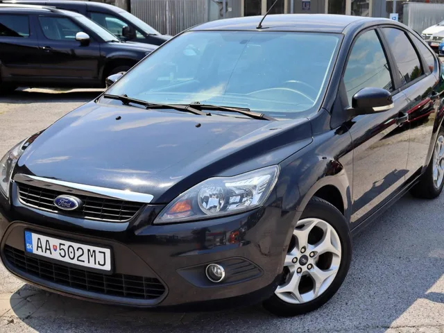 Ford Focus 1.6 TDCi Trend – fotografia 3 z 15