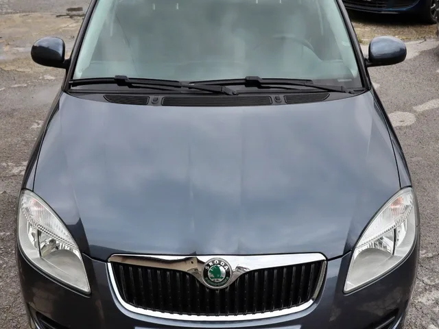 Škoda Fabia 1.4 Ambiente – fotografia 4 z 15
