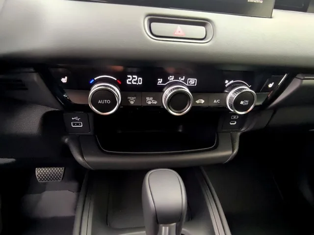 HONDA HR-V 1.5 e:HEV Elegance e-CVT – fotografia 5 z 15