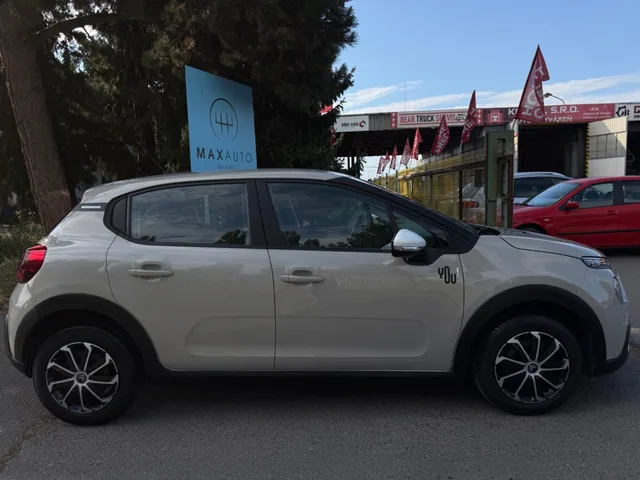 Citroën C3 1.2 PureTech 82 Live – fotografia 3 z 15