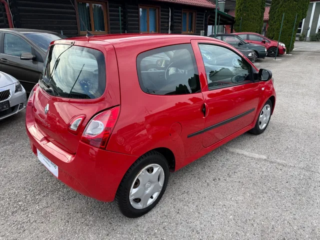 Renault Twingo 1.2 16V Dynamique – fotografia 4 z 15