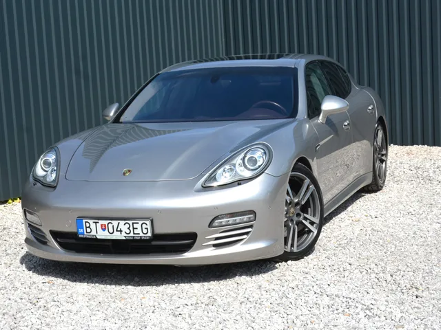 Porsche Panamera 4S 4.8 4x4 – 2. fotó (összesen 10)