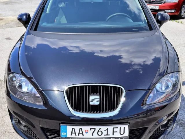 Seat Leon 1.6 TDI Reference – fotografia 4 z 15