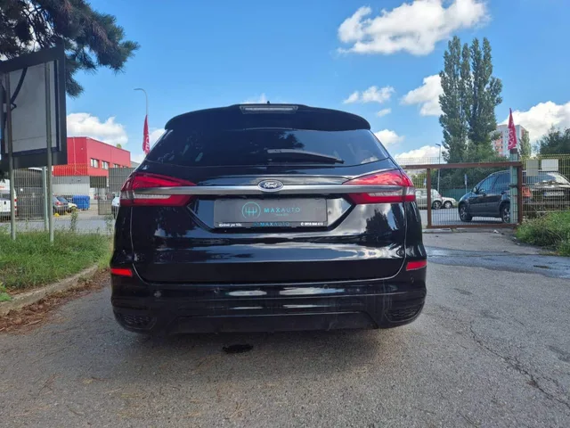 Ford Mondeo Combi 2.0 TDCi EcoBlue ST-Line A/T – fotografia 6 z 15