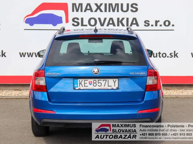 Škoda Octavia Combi 1.6 TDI Ambition – fotografia 6 z 15