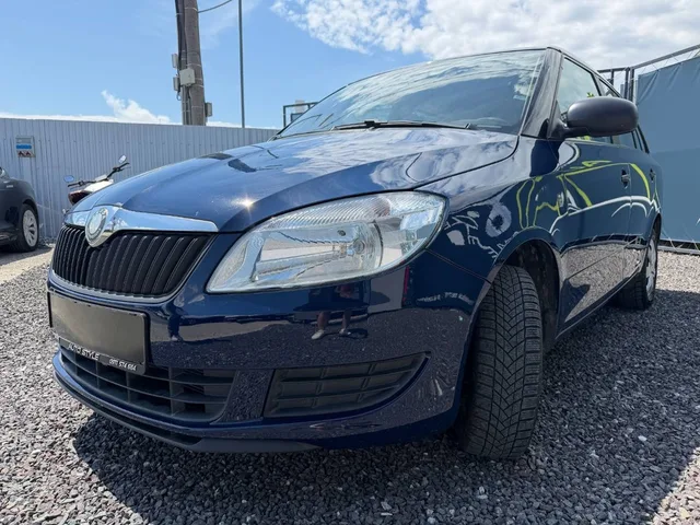 Škoda Fabia Combi 1.2 HTP – fotografia 5 z 15