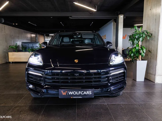 Porsche Cayenne 3.0 V6 4x4 – fotografia 2 z 15