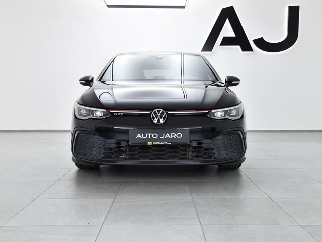 Volkswagen Golf 2.0 TSI GTI DSG – fotografia 2 z 14