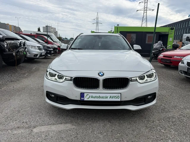 BMW Rad 3 Touring 318d xDrive – fotografia 2 z 15